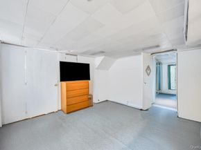 5 Park Place, Valley Stream NY 11580