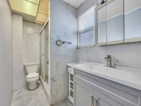 5 Park Place, Valley Stream NY 11580