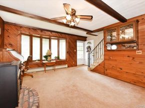 366 W Gates Avenue, Lindenhurst NY 11757