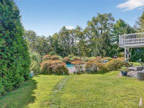 986 Cliff Avenue, Yorktown Heights NY 10598