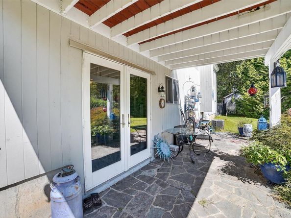 986 Cliff Avenue, Yorktown Heights NY 10598