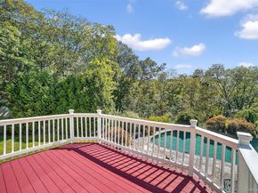 986 Cliff Avenue, Yorktown Heights NY 10598