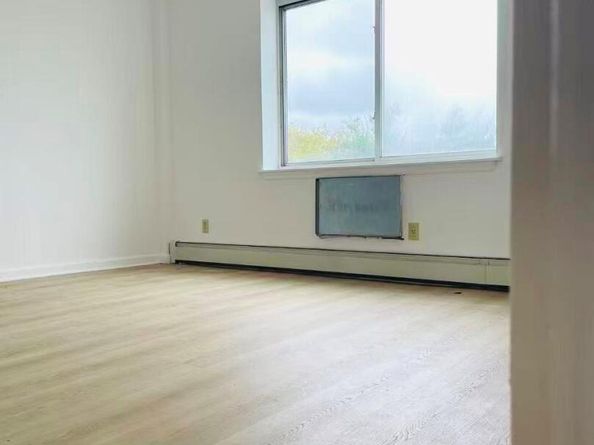 100-05 37 Avenue 4FL, Corona NY 11368