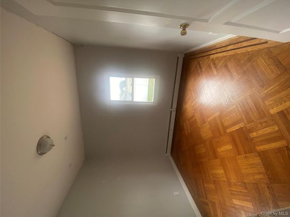1361 Star Avenue, Elmont NY 11003