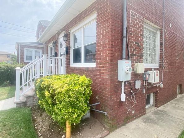 1361 Star Avenue, Elmont NY 11003