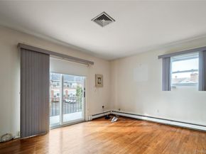 52 Dover Street, Lindenhurst NY 11757