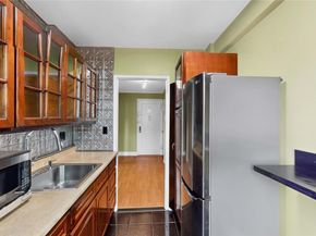 52-30 39th Avenue 2B, Woodside NY 11377