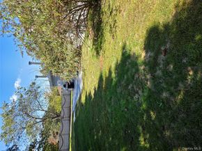 2  Pinetop Drive, Shirley NY 11967