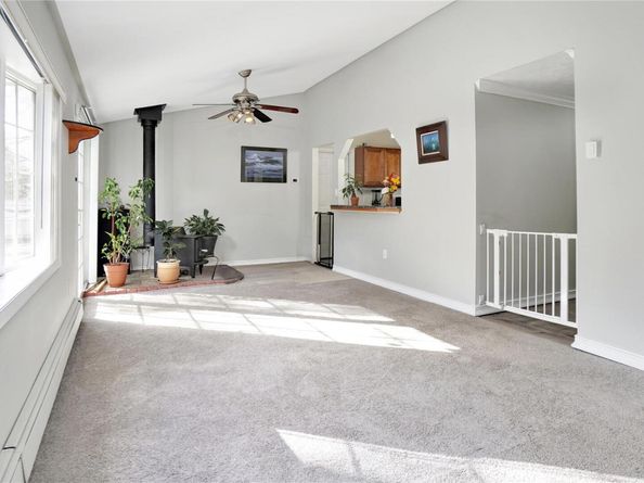 2  Pinetop Drive, Shirley NY 11967