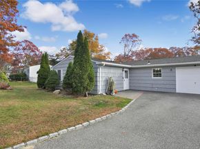 2  Pinetop Drive, Shirley NY 11967