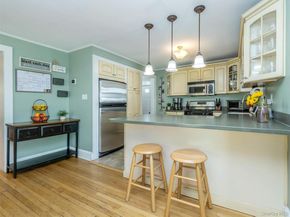 11 Park Avenue, Port Washington NY 11050