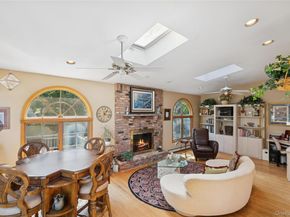 3 Wood Lane, Plainview NY 11803