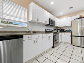 302 W John Street A, Hicksville NY 11801
