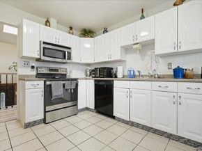 302 W John Street A, Hicksville NY 11801