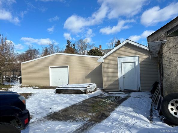 226 Sweezy Avenue, Riverhead NY 11901