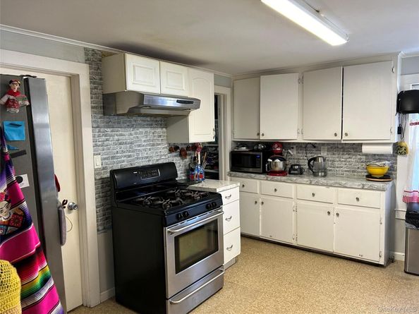 226 Sweezy Avenue, Riverhead NY 11901