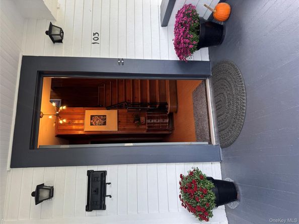 103 Rose St., Freeport NY 11520