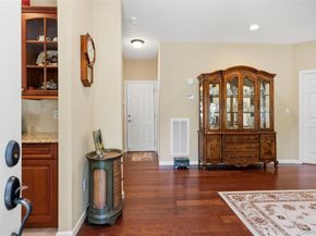 51 Eagle Circle, Bohemia NY 11716