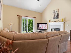 51 Eagle Circle, Bohemia NY 11716