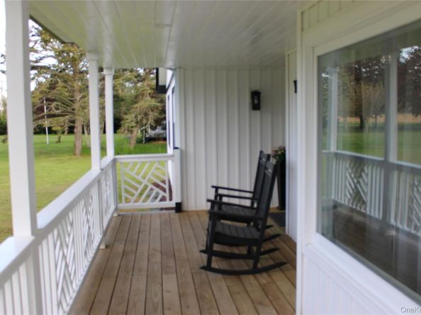 3715 Hortons Lane, Southold NY 11971