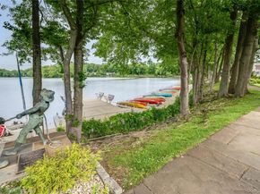 35 Waterside Close, Eastchester NY 10709