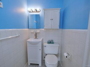 240 Garth Road 7J2, Scarsdale NY 10583