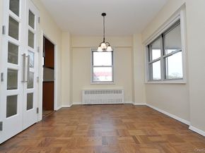 240 Garth Road 7J2, Scarsdale NY 10583