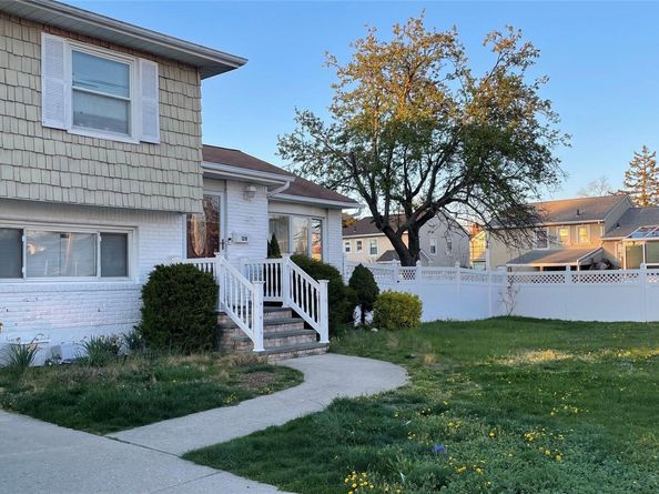 128 Cedar Street, Freeport NY 11520