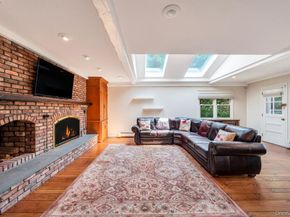 98 Larch Drive, Manhasset Hills NY 11040
