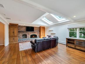 98 Larch Drive, Manhasset Hills NY 11040