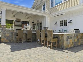 130 Wellington Road, Mineola NY 11501