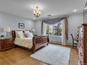 36 Fox Lane, Dix Hills NY 11746
