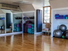 20617 Lori Drive 1166, Bayside NY 11360