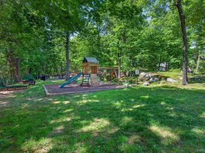 74 Pinewood Road 1F, Hartsdale NY 10530