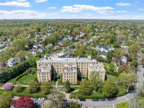 43 Calton Road 2K, New Rochelle NY 10804