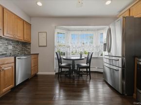235 Twin Lane E, Wantagh NY 11793
