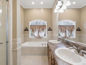 21 E Moriches Riverhead Road, East Moriches NY 11940