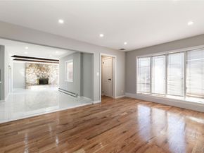 109 Evans Street, New Hyde Park NY 11040