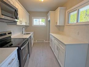 102 Mountaindale Road, Yonkers NY 10710