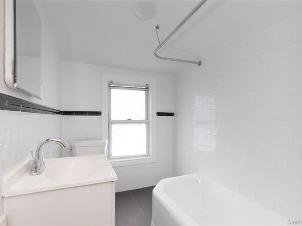 24 Chestnut Place, Mount Vernon NY 10553