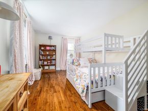 33 Rodney Place, Rockville Centre NY 11570