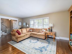 33 Rodney Place, Rockville Centre NY 11570