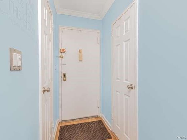 440 Warburton Avenue Avenue 3E, Yonkers NY 10701