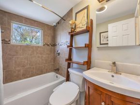 14 Dahlia Lane, Deer Park NY 11729