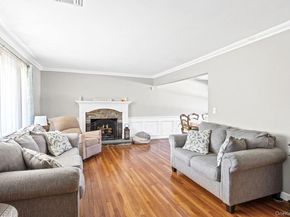 1 Autumn Drive, Hauppauge NY 11788