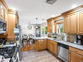 1 Autumn Drive, Hauppauge NY 11788