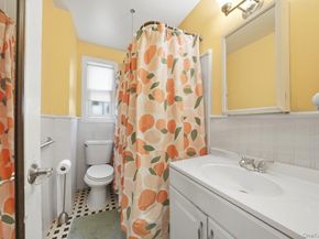 107 Hilltop Acres 107, Yonkers NY 10704