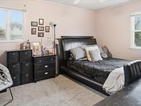 31 13th Street, Holbrook NY 11741