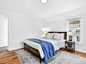 12 Smull Place, Port Washington NY 11050