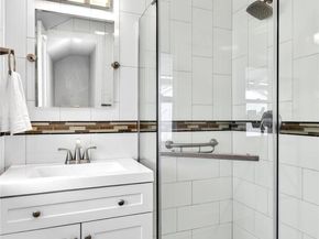 12 Smull Place, Port Washington NY 11050